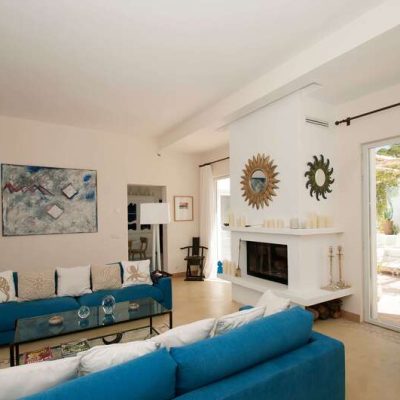 Salon côté cheminée