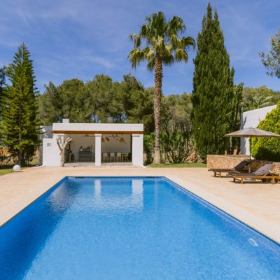 Ibiza Villas 2000 villa tegui pool and BBQ area
