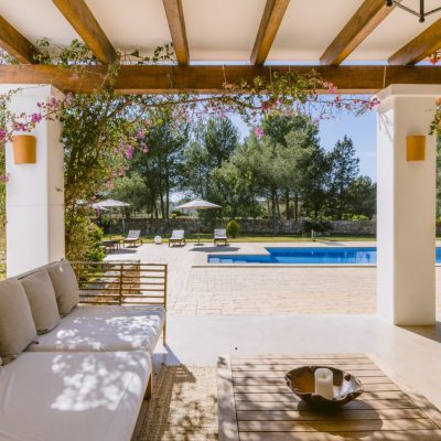 Ibiza Villas 2000 villa tegui-covered terrace